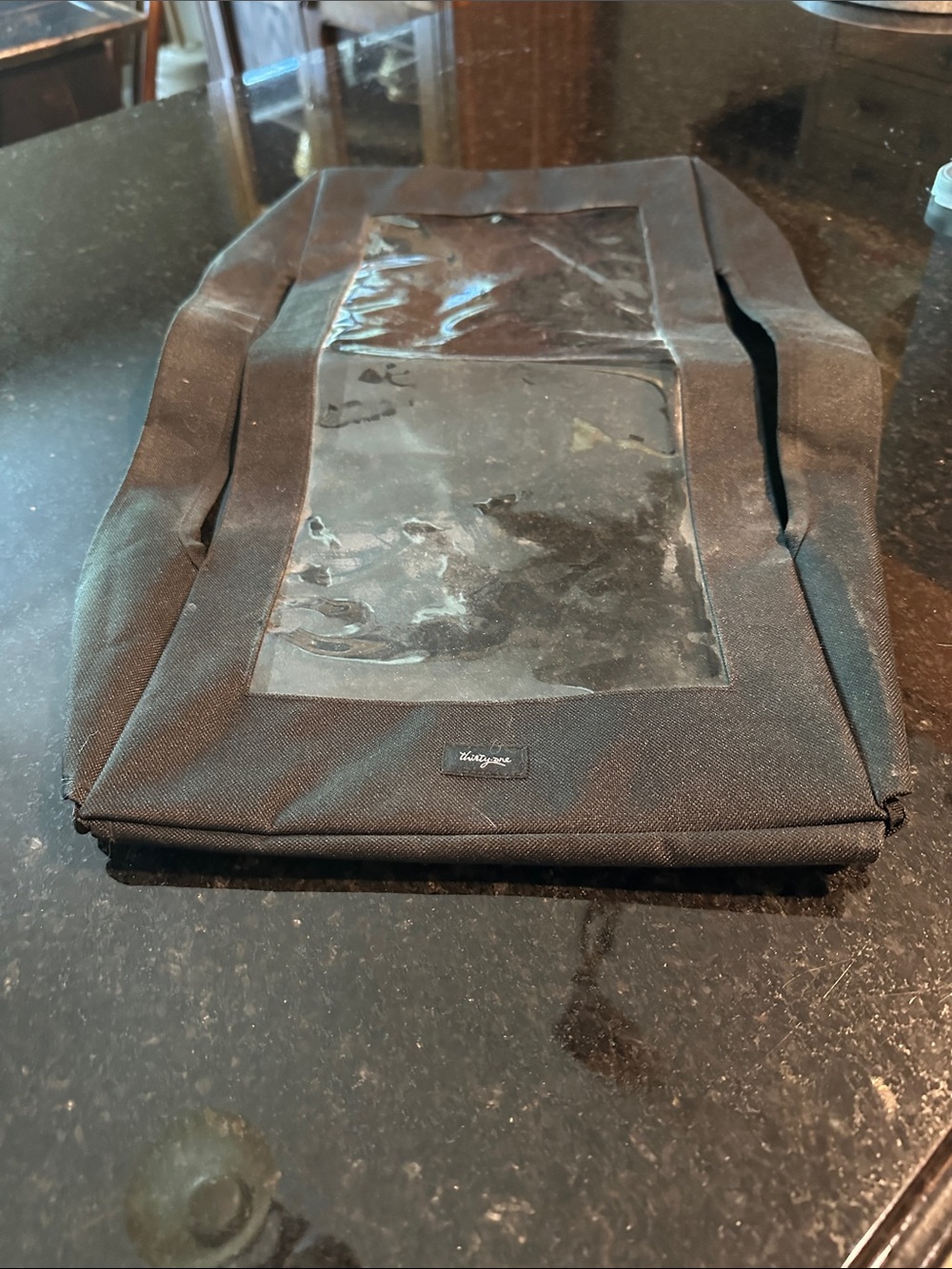 Thirty-one clear window lid for a tote